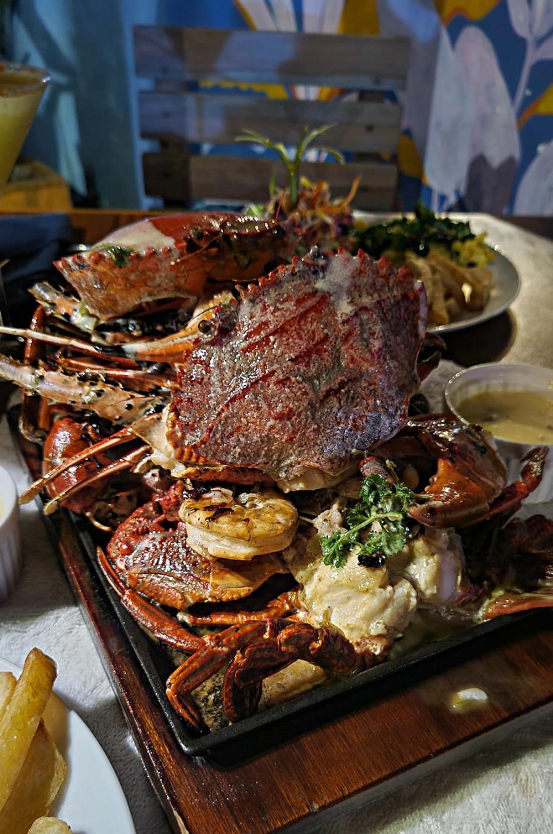 Daffodil Restaurant & Holiday Resort อูนาวาตูนา ภายนอก รูปภาพ