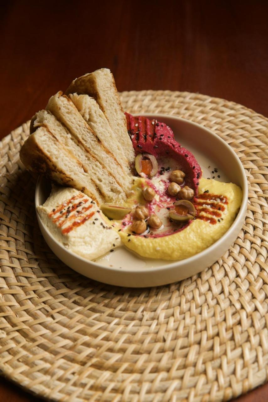 Daffodil Restaurant & Holiday Resort อูนาวาตูนา ภายนอก รูปภาพ